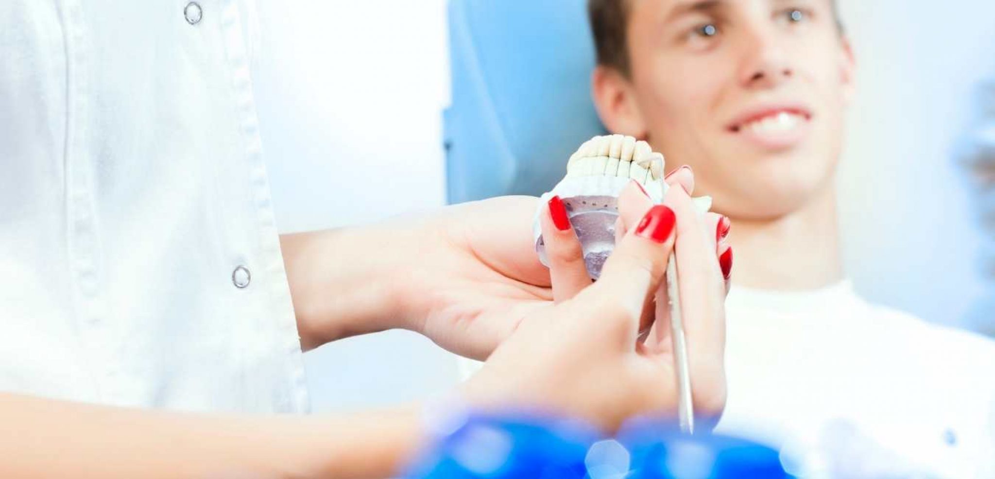 Do Whitening Strips Work? What Are The 5 Risks? Price Comparison